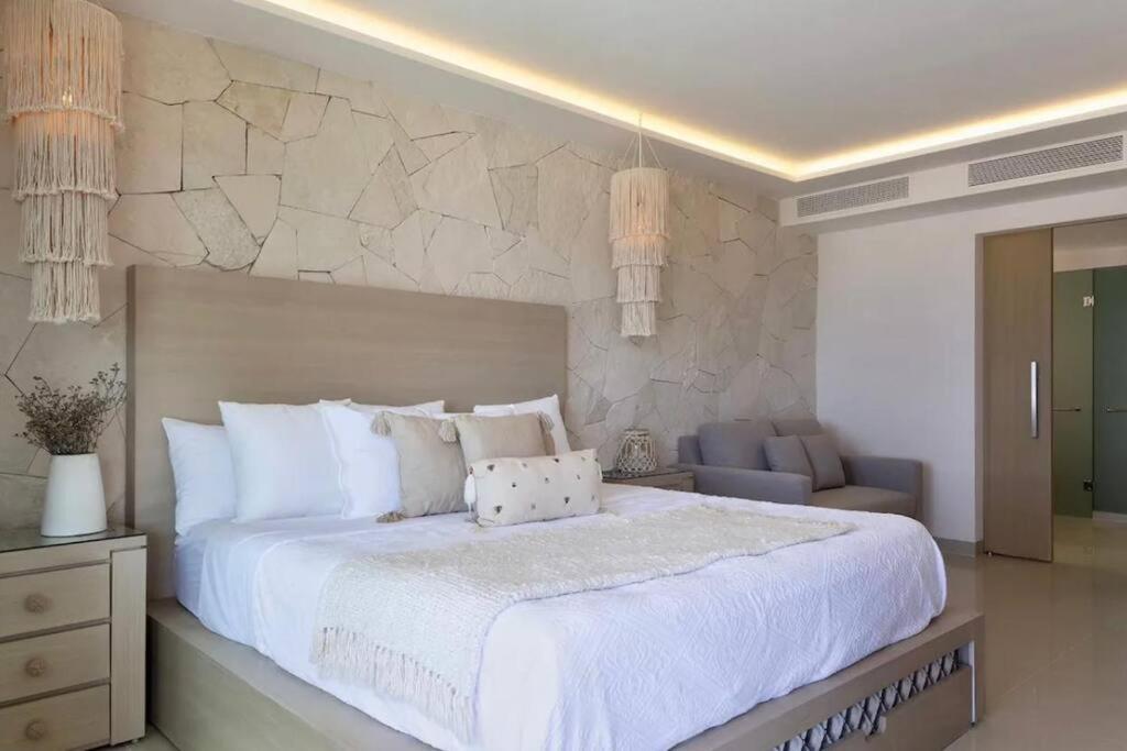 Seaside Sanctuary With Private & Pool * Playa del Carmen