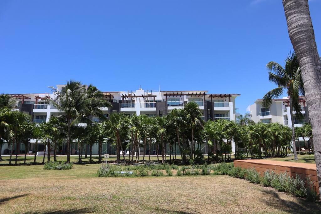 Сasa de vacaciones Seaside Sanctuary With Private & Pool